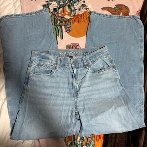 American eagle light wash jeans